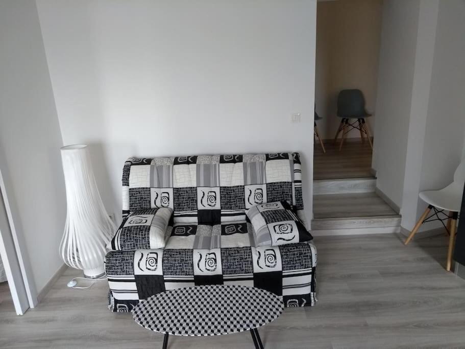 Charmant Appartement T2 Neuf ,Calme Tout Confort. Cases-de-Pene 外观 照片