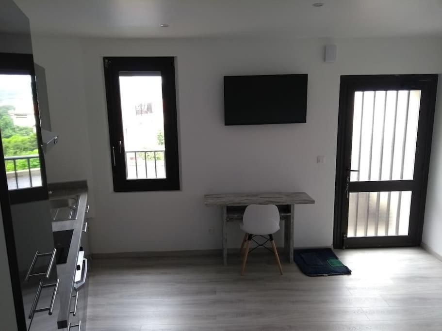 Charmant Appartement T2 Neuf ,Calme Tout Confort. Cases-de-Pene 外观 照片